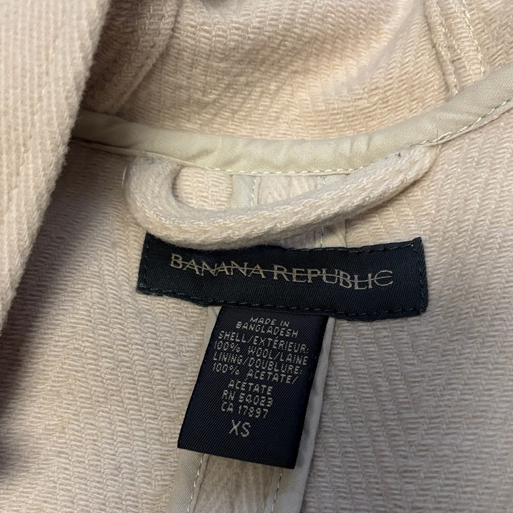 Banana Republic Women's Beige Blazer